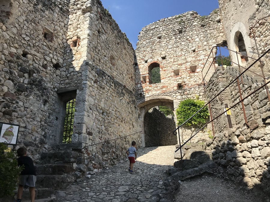 Castello di Avio - iltrentinodeibambini3