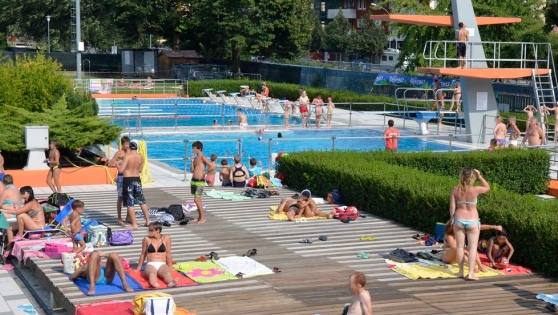 piscina rovereto tuffi