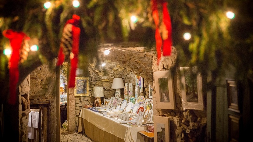 Mercatini Di Natale Tenno.Mercatino Di Natale A Canale Di Tenno Il Trentino Dei Bambini