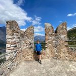 Dalla sommità della torre bugnata del Castello di Drena si gode di un panorama straordinario