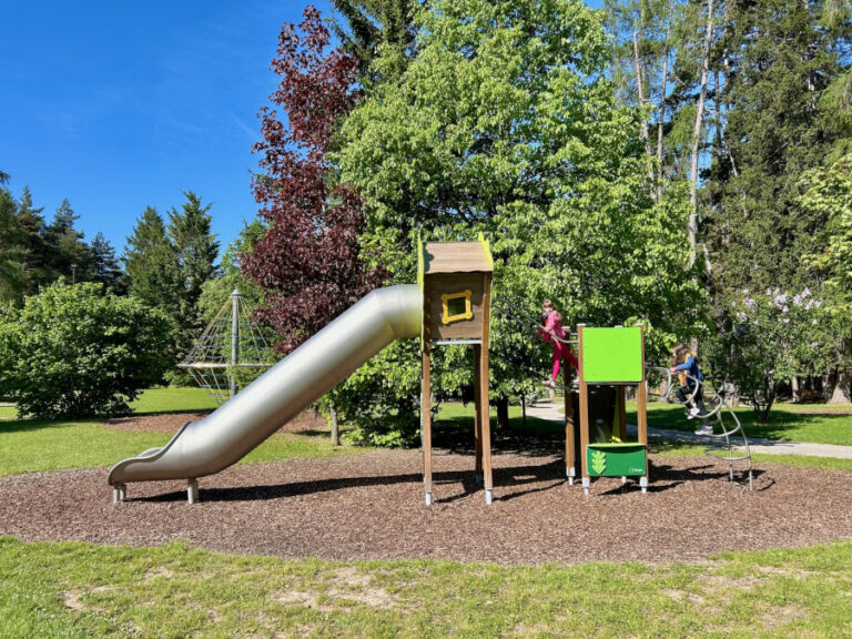 Parco giochi ai “Due Laghi” di Coredo e Tavon
