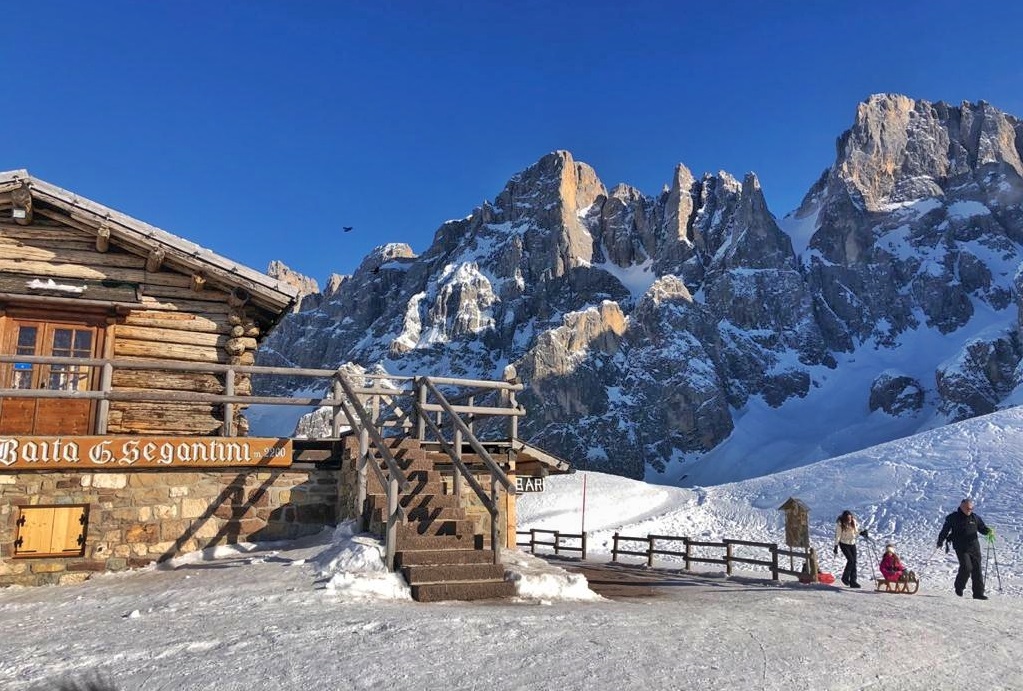 Baita-Segantini-Passo-Rolle-iltrentinodeibambini