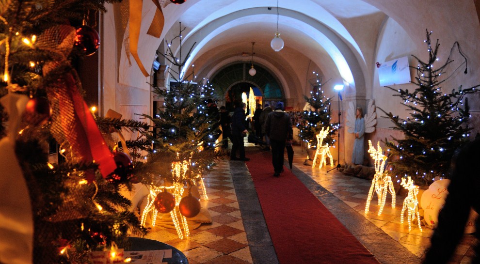 Immagini Di Natale Di Bambini.Il Natale Di Ala E I Suoi Palazzi Barocchi Il Trentino Dei Bambini