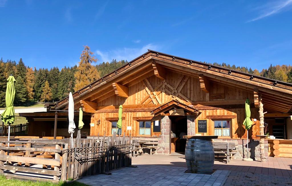 malga in legno: lingeralm