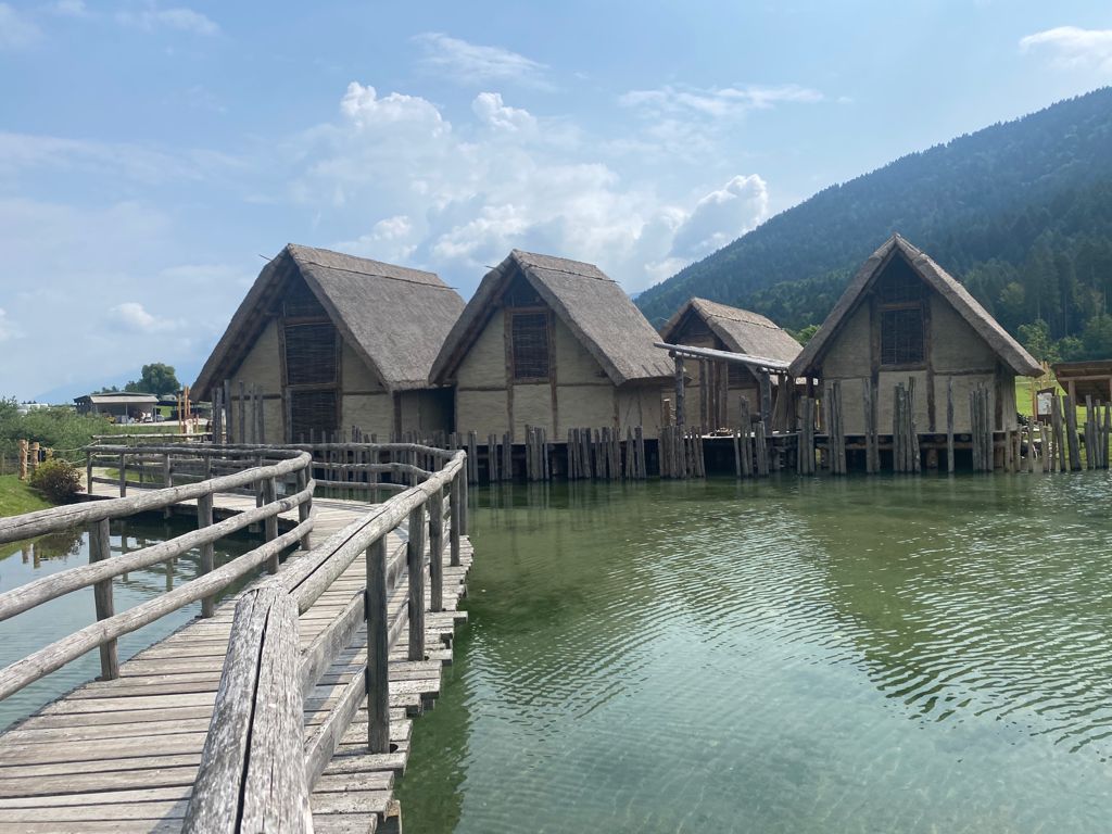 Il Parco Archeo Natura sorge ove un tempo si estendeva il lago di Carera