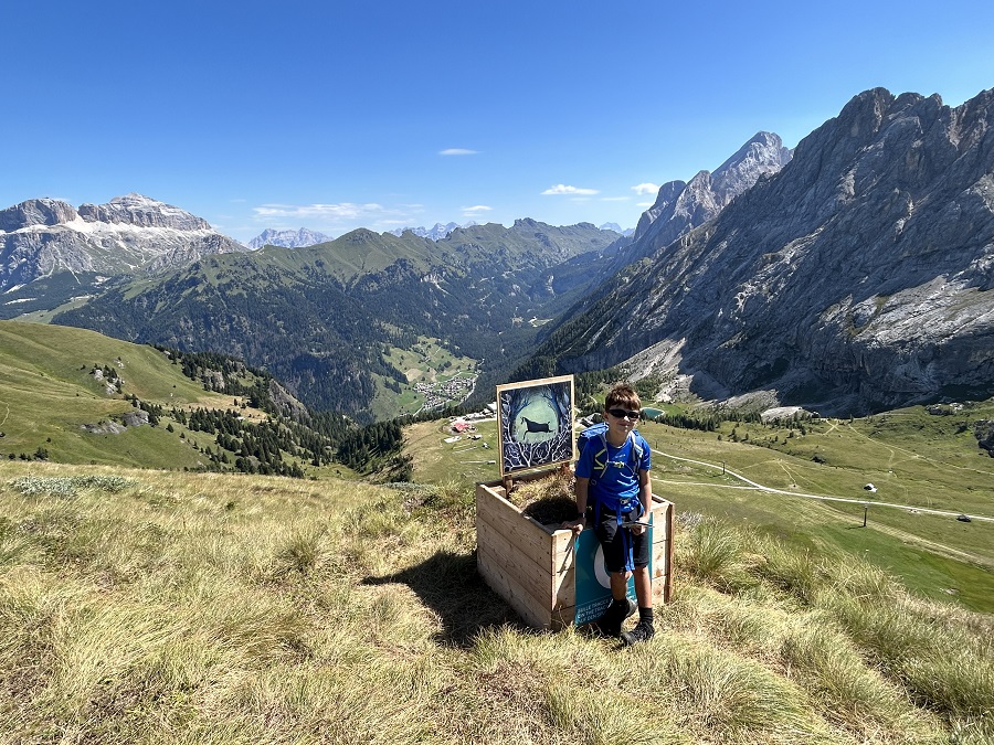 bambino in alta quota