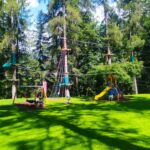 All'interno del Flying Park a Malé si possono scegliere i percorsi più adatti alla propria età, capacità e temerarietà!