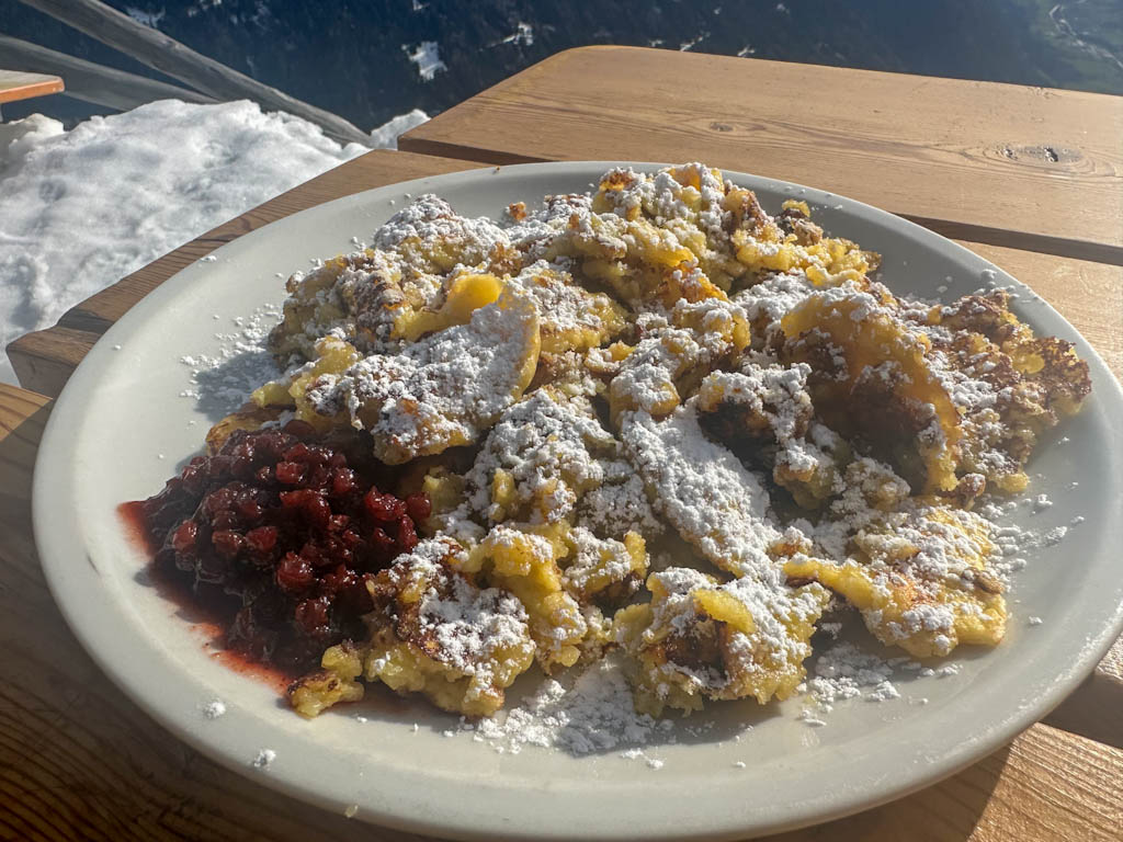 kaiserschmarren dolce tipico altoatesino 