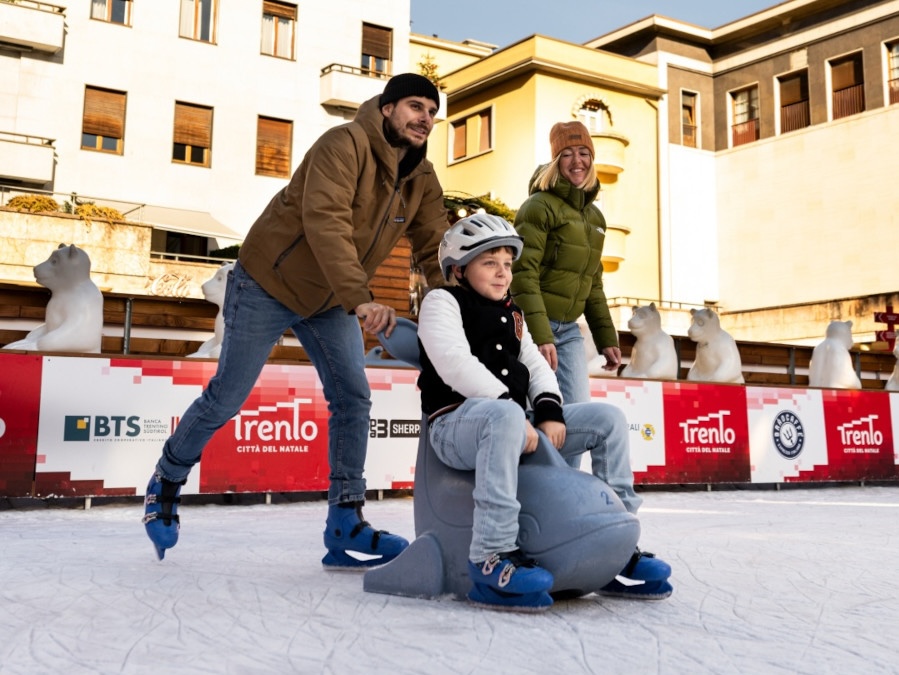 pista pattinaggio per Gimme Five