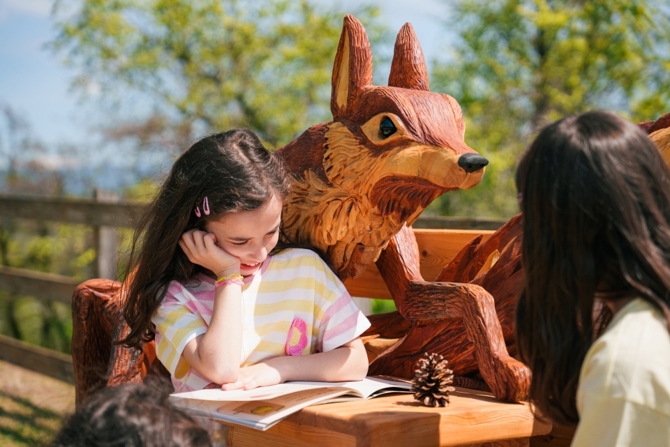 Che bello il libro di Melinda e la Scatola Magica! Una storia da leggere assieme tappa dopo tappa, sedendosi sulle speciali sedute!